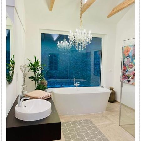 Villa Amelie' Wochenend- Und Ferienhaus Heimschuh エクステリア 写真